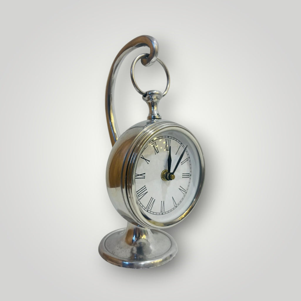 Reloj de mesa colgante